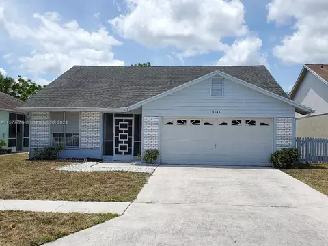 5140 Arbor Glen Cir, Lake Worth, FL 33463