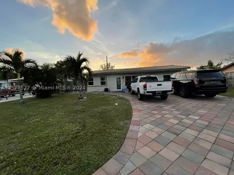 2711 NE 11th Ter, Pompano Beach, FL 33064