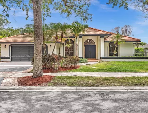 1225 Jasmine Cir, Weston, FL 33326