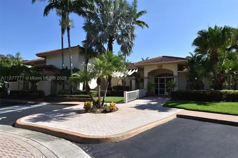 19113 Glenmoor Dr #0, West Palm Beach, FL 33409