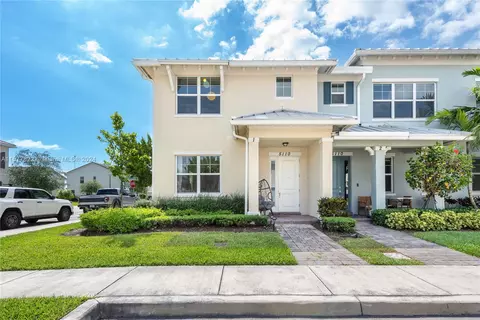 5110 Eucalyptus Dr #1, Hollywood, FL 33021 photo 1