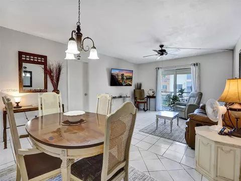 17090 NE 14th Ave #202, North Miami Beach, FL 33162