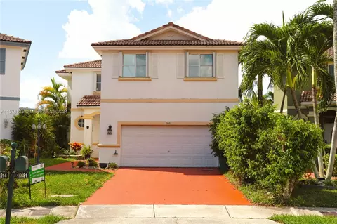 15681 SW 112th Way, Miami, FL 33196