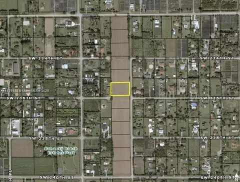 23480 SW 209th Pl, Homestead, FL 33031