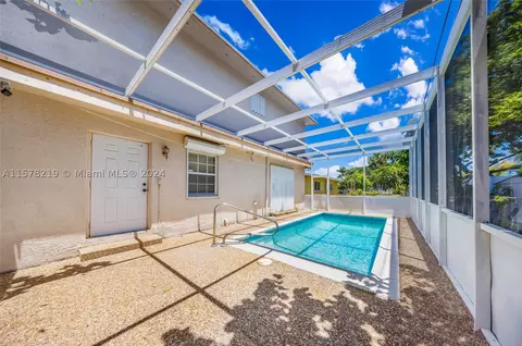 741 SW 3rd St, Dania Beach, FL 33004