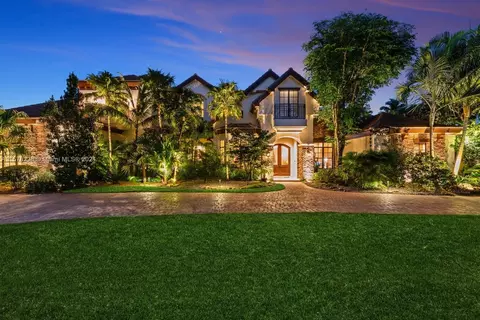 12301 Vista Ln, Pinecrest, FL 33156