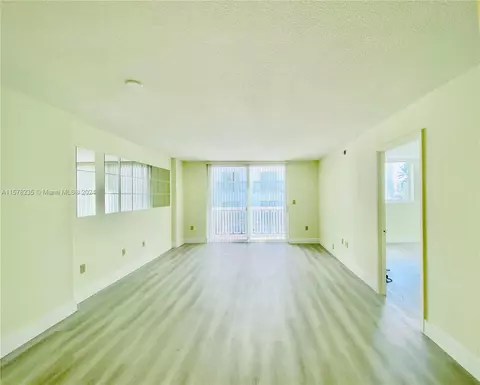 401 Ocean Dr #222, Miami Beach, FL 33139