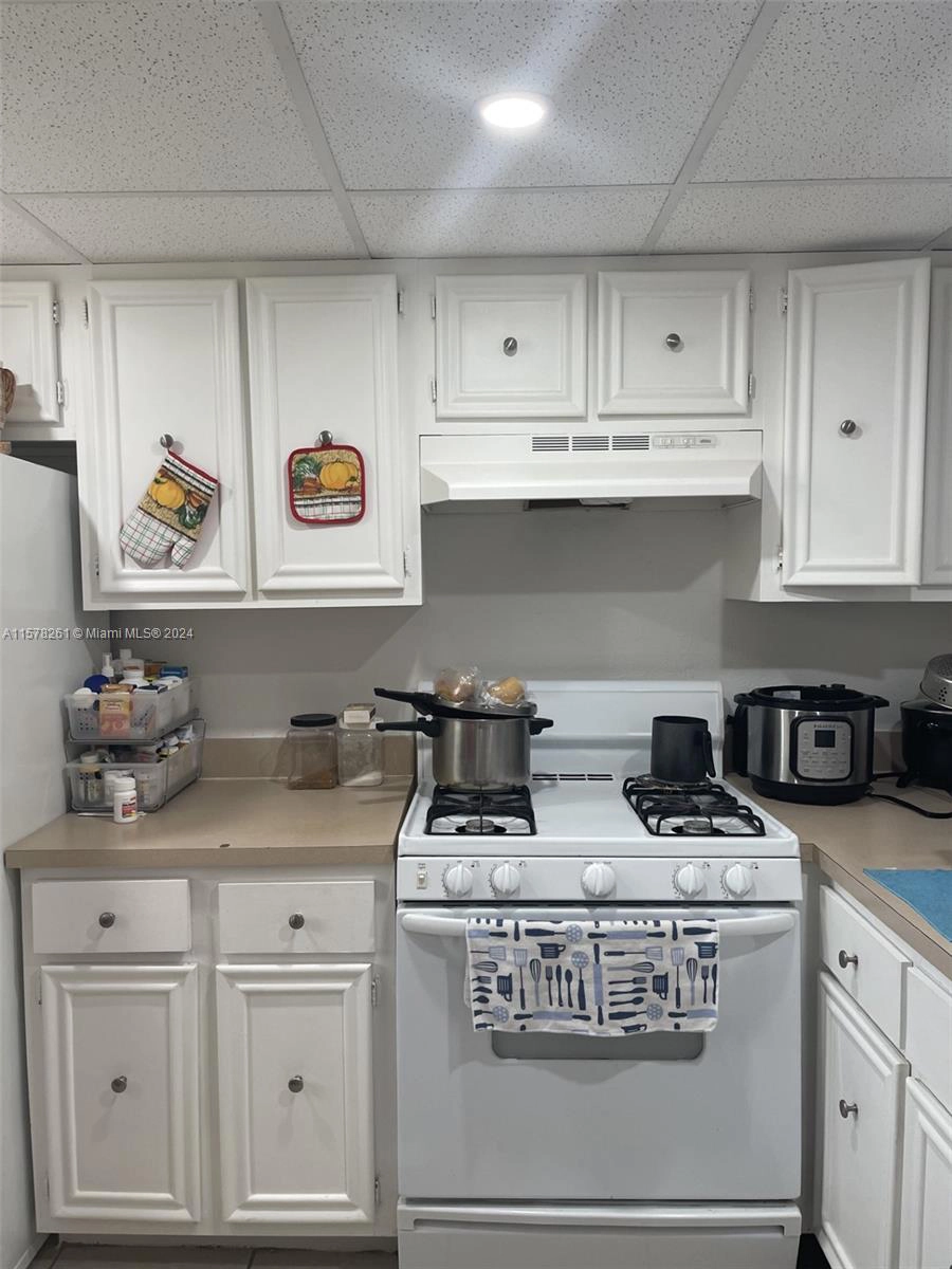 17911 NW 68th Ave Unit N207