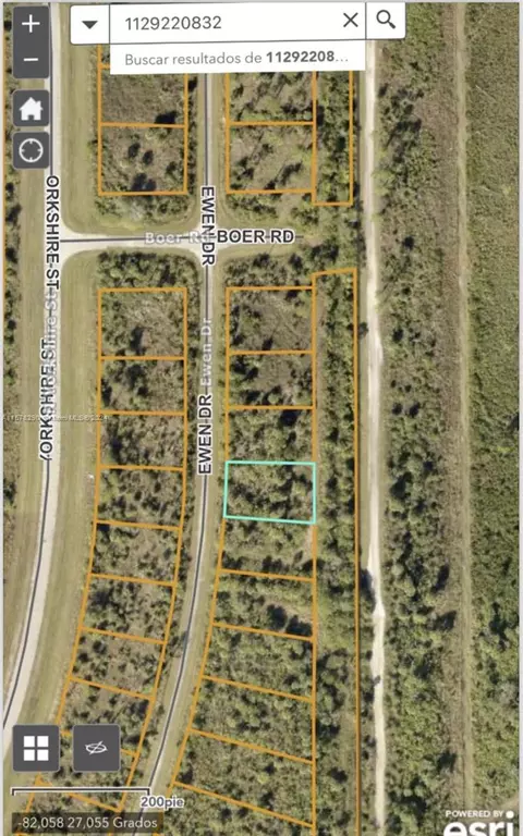 Ewen Dr, North Port, FL 34288