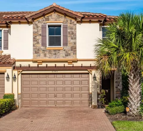 6940 Halton Park Ln, Coconut Creek, FL 33073