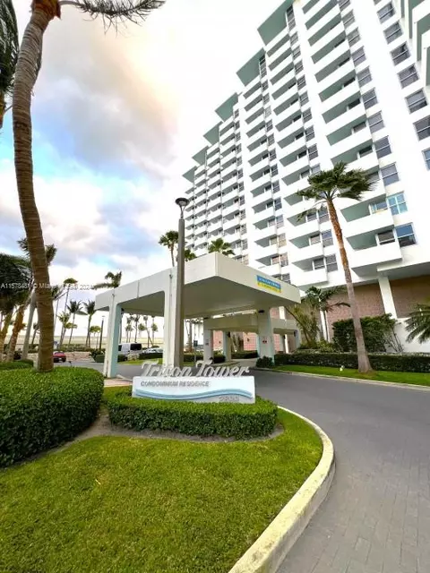 2899 Collins Ave #416, Miami Beach, FL 33140
