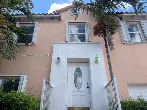 11950 SW 271st Ter, Homestead, FL 33032