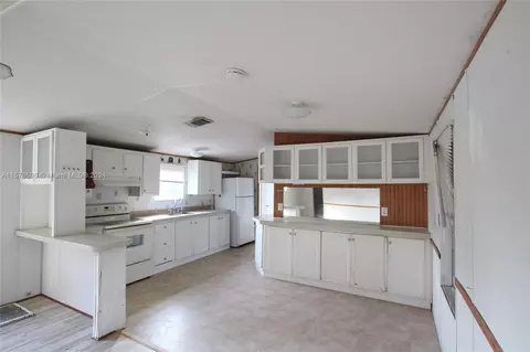 3761 NW 165th Ct, Okeechobee, FL 34972 photo 10