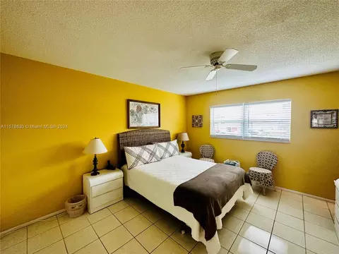 5300 Washington St #P232, Hollywood, FL 33021