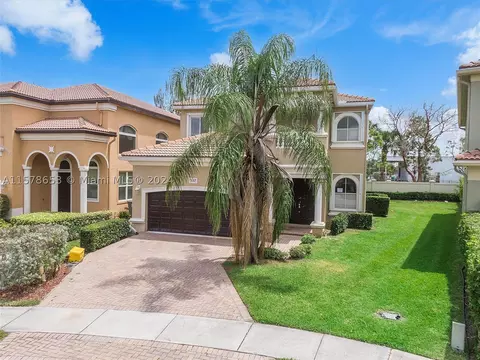 547 Gazetta Way, West Palm Beach, FL 33413