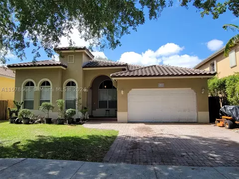 15348 SW 117th St, Miami, FL 33196