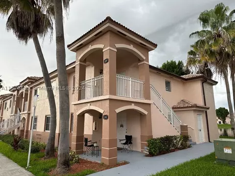 1261 SE 27th St #206, Homestead, FL 33035