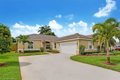 18602 NW 23rd St, Pembroke Pines, FL 33029