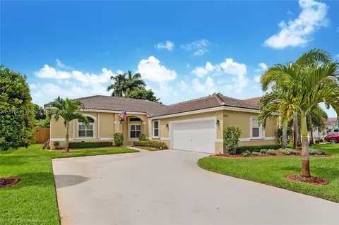 18602 NW 23rd St, Pembroke Pines, FL 33029
