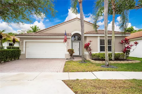 1494 SW 151st Ave, Pembroke Pines, FL 33027