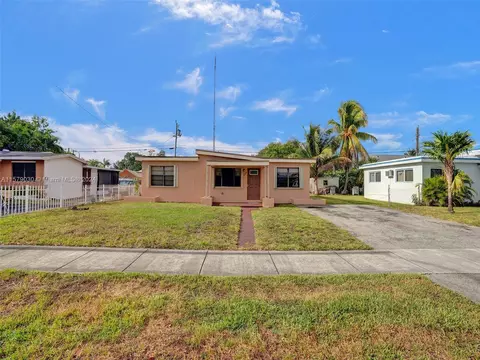 5330 SW 28th St, West Park, FL 33023