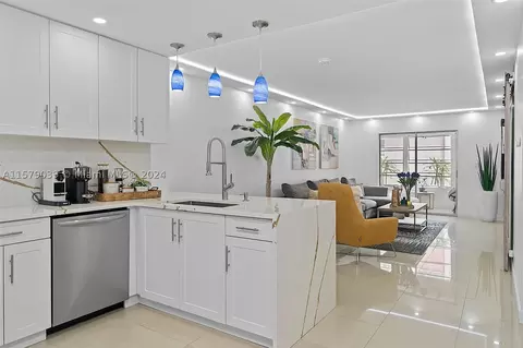 7610 Stirling Rd #D105, Hollywood, FL 33024