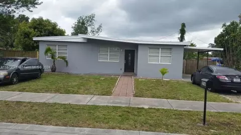 5760 SW 40th St, West Park, FL 33023