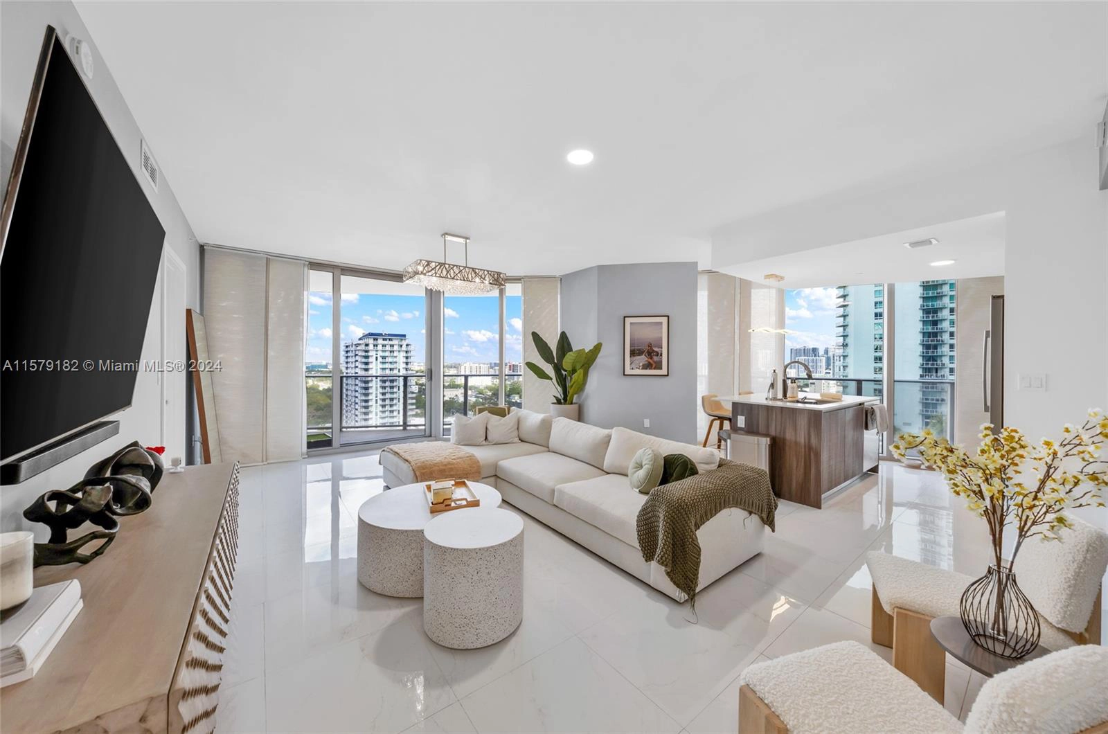 488 NE 18th St Unit 1801  