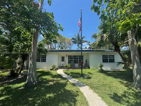 48 SE 8th St, Dania Beach, FL 33004