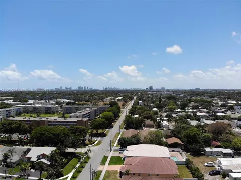48 SE 8th St, Dania Beach, FL 33004 photo 23