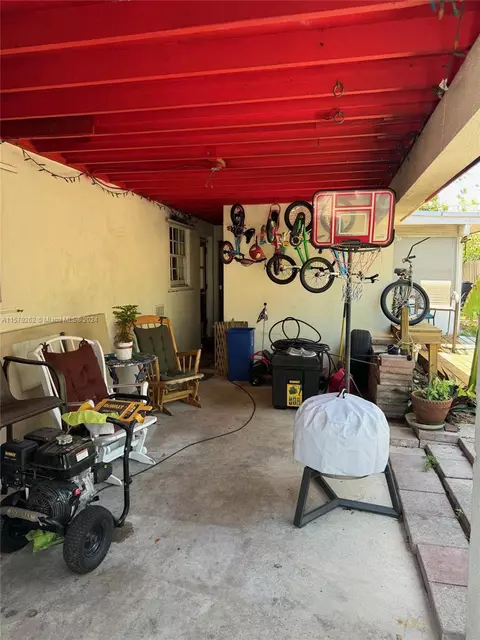 48 SE 8th St, Dania Beach, FL 33004 photo 18