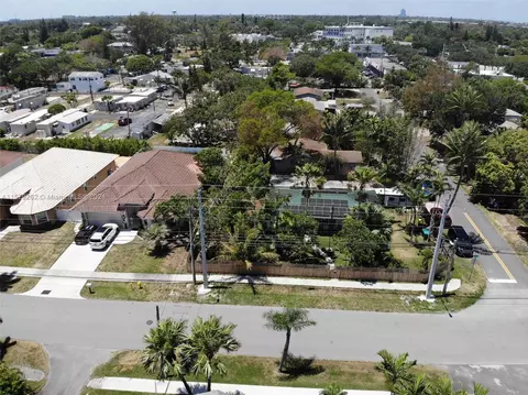 48 SE 8th St, Dania Beach, FL 33004 photo 24