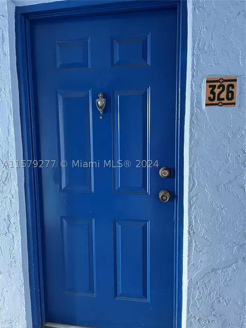 9460 Fontainebleau Blvd #326, Miami, FL 33172