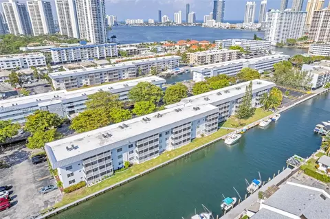 3750 NE 169th St #307, North Miami Beach, FL 33160