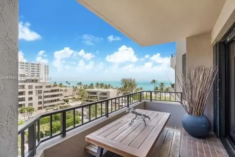 201 Crandon Blvd #638, Key Biscayne, FL 33149