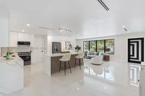 14600 SW 83rd Ave, Palmetto Bay, FL 33158