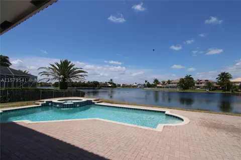 17231 SW 12th St, Pembroke Pines, FL 33029