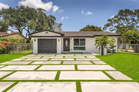 5070 SW 29th Way, Fort Lauderdale, FL 33312