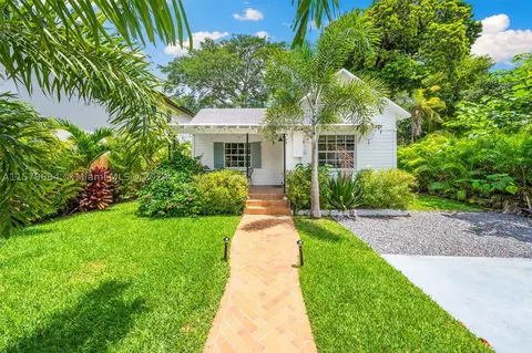 3581 Hibiscus St, Miami, FL 33133