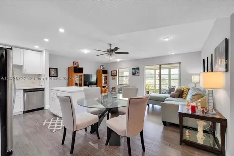 4990 E Sabal Palm Blvd #306, Tamarac, FL 33319