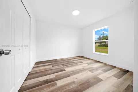 Bedroom - 31 Pine Run Ter, Ocala, FL 34472 photo 1 of 4