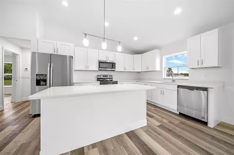Kitchen - 31 Pine Run Ter, Ocala, FL 34472 photo 1 of 4
