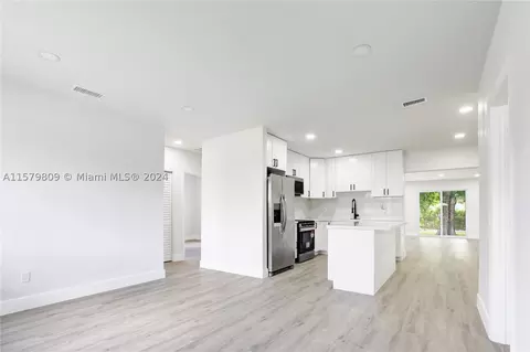 3540 NW 82nd St, Miami, FL 33147