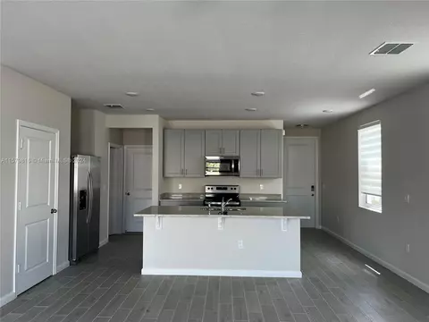 3908 SE Caladium Ct #3908, Stuart, FL 34997 photo 3
