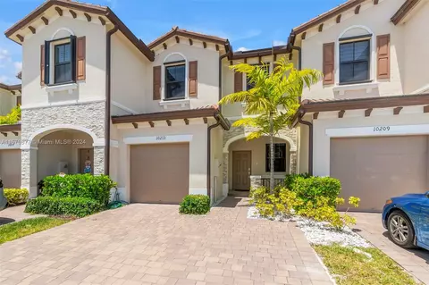 10213 SW 228th Ter #10213, Homestead, FL 33191