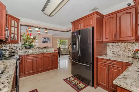 Kitchen - 950 W 37th St, Hialeah, FL 33012 photo 3 of 4