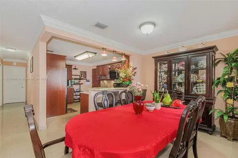 Dining - 950 W 37th St, Hialeah, FL 33012 photo 3 of 3