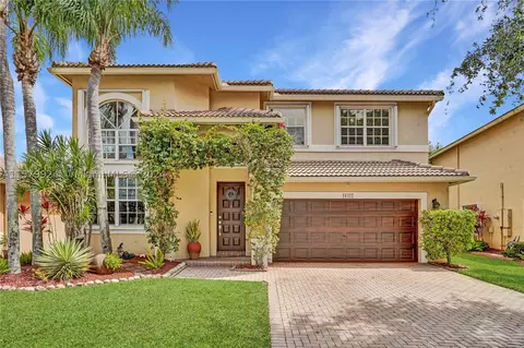 16427 Ruby Lk, Weston, FL 33331
