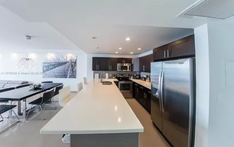 5601 Collins Ave #1106, Miami Beach, FL 33140