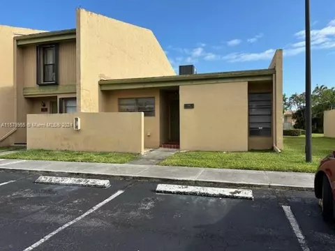 9461 NW 14th Ct #218, Pembroke Pines, FL 33024